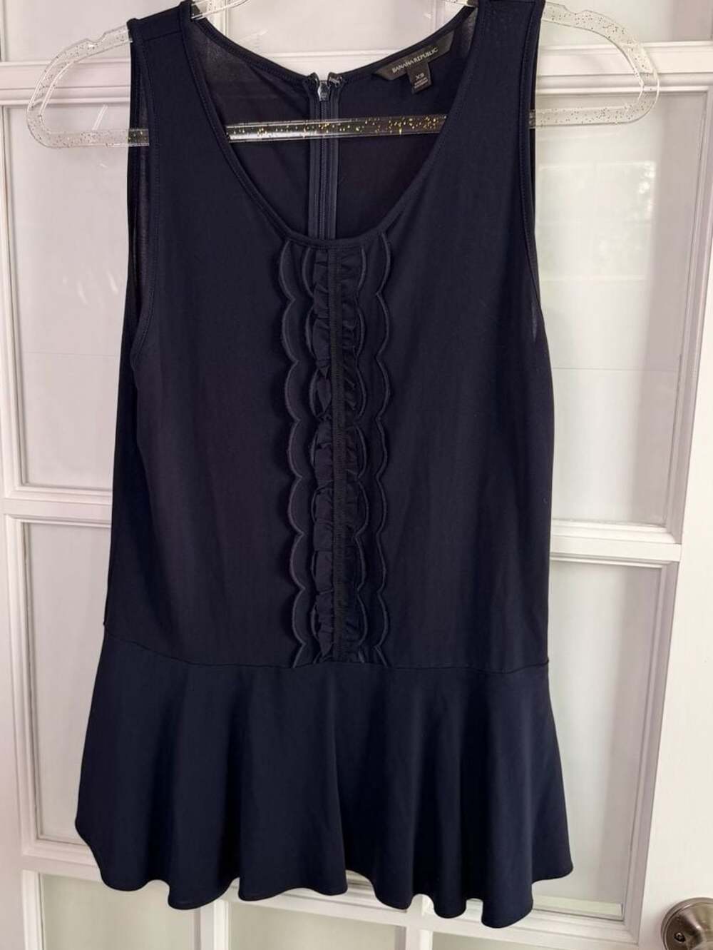Banana Republic Black Scalloped Ruffle Peplum Tank Top Size XS